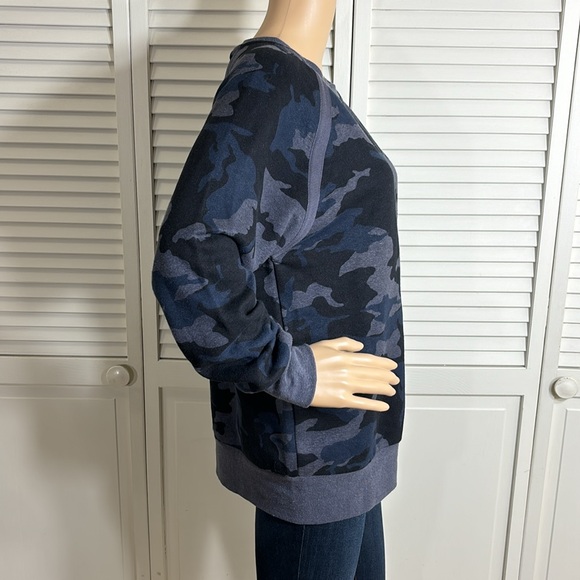NWT Prana Fleeced Cozy Up Sweatshirt in Camo Medium - Picture 5 of 13